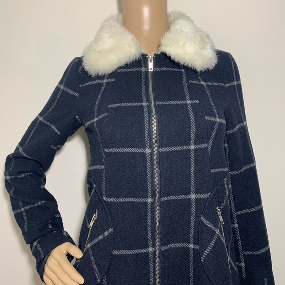 CoffeeShop A Line Plaid Peacoat Faux Fur Collar - Picture 2 of 6